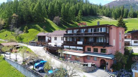 Sonnenhalde Hotel & Restaurant
