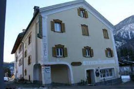 Gasthof / Restaurant Surava